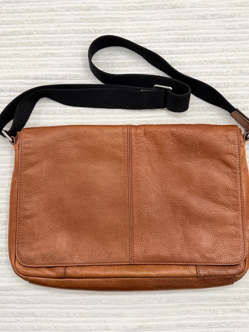 Fossil Brown Leather Messenger Laptop Bag / Satchel